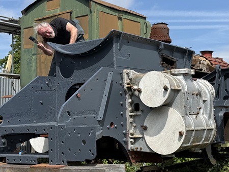 34010